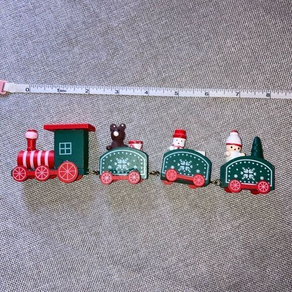 Wood Toy Train Set - Picture 5 of 6